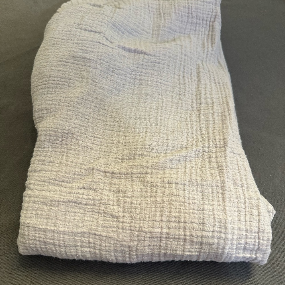 Grey linen crib sheet!